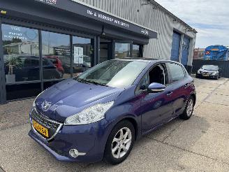 Avarii autoturisme Peugeot 208 1.2 VTI AIRCO 2014/3