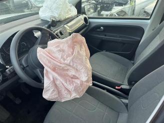 Volkswagen Up! Up! (121), Hatchback, 2011 1.0 12V 60 picture 8