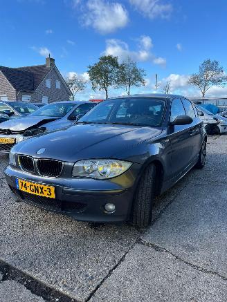 Damaged car BMW 1-serie 118i 2006/3