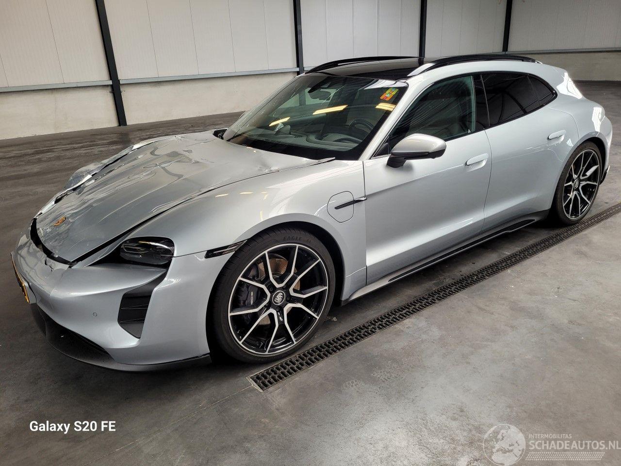 Porsche Taycan Sport Turismo 240-KW 79kwh Automaat
