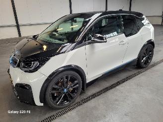krockskadad bil auto BMW i3 S 135-KW 120ah 42kwh Automaat 2020/1