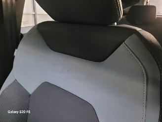 Dacia Duster Hybrid 1.6 104-KW Automaat 5drs picture 18