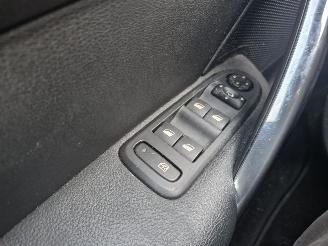 Peugeot 308 1.6 THP Feline picture 16