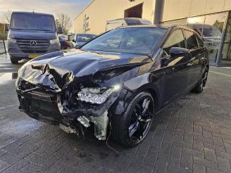 Salvage car Seat Leon Leon ST (5FF), Combi 5-drs, 2012 / 2020 1.6 TDI Ecomotive 16V 2014/4