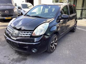 Coche siniestrado Nissan Note Note (E11), MPV, 2006 / 2013 1.4 16V 2008/7