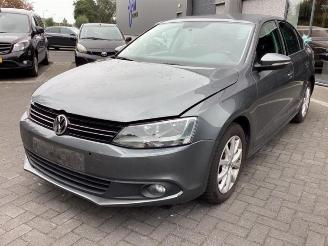 Salvage car Volkswagen Jetta Jetta IV (162/16A), Sedan, 2010 / 2017 1.2 TSI 2011/8
