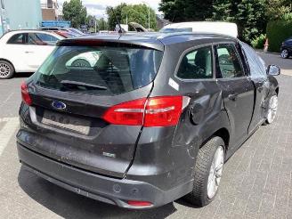 Ford Focus  picture 5