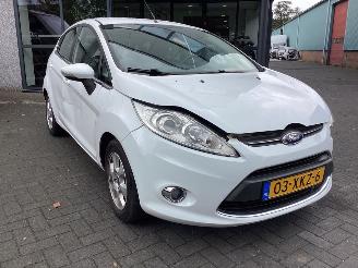 Ford Fiesta 1.6 TDCi Titanium picture 3