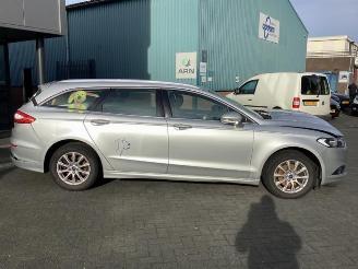 Ford Mondeo  picture 4