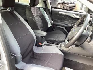 Ford Focus  picture 10