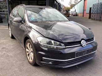 Volkswagen Golf Golf VII Variant (AUVV), Combi, 2013 / 2021 1.0 TSI 12V BlueMotion Technology picture 3