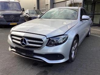 Vrakbiler auto Mercedes E-klasse E (W213), Sedan, 2016 / 2023 E-200 2.0 Turbo 16V 2016/6