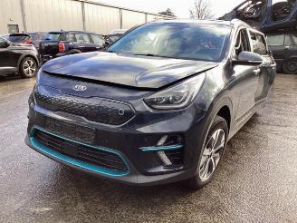 Salvage car Kia Niro Niro I (DE), SUV, 2016 / 2022 E-Niro 64 kWh 2021/6