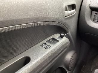 Opel Agila 1.2 picture 14