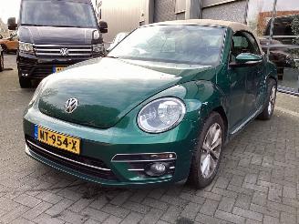 krockskadad bil auto Volkswagen Beetle 1.2 TSI Exclusive Series 2017/4