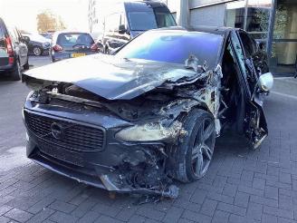 Salvage car Volvo S-90 S90 II, Sedan, 2016 2.0 T8 Twin Engine 16V AWD 2018/10