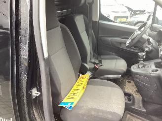 Opel Combo 1.5 CDTI picture 11