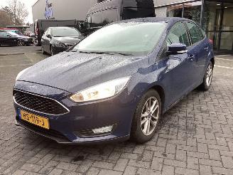 krockskadad bil auto Ford Focus 1.0 Lease Edition 2018/1