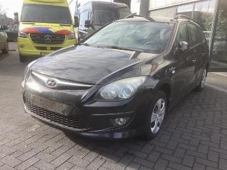 Autoverwertung Hyundai I-30 i30 Crosswagon (WWH), Combi, 2007 / 2012 1.4 CVVT 16V 2011/1