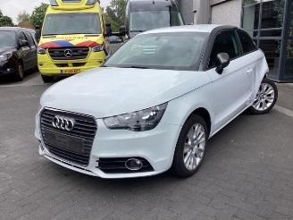 Uttjänta bilar auto Audi A1 A1 (8X1/8XK), Hatchback 3-drs, 2010 / 2018 1.2 TFSI 2012/8