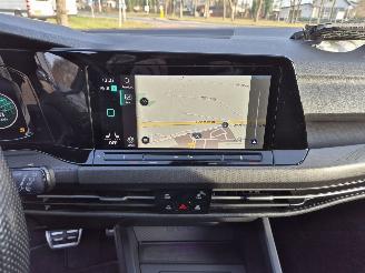 Volkswagen Golf 2.0 TDI GTD PANO picture 12