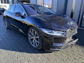 Damaged car Jaguar I-Pace EV400 First Edition 90 kWh  KM 75164 2018/12