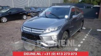 krockskadad bil motor Mitsubishi Eclipse Cross Eclipse Cross (GK/GL), SUV, 2017 1.5 Turbo 16V 2WD 2017/6