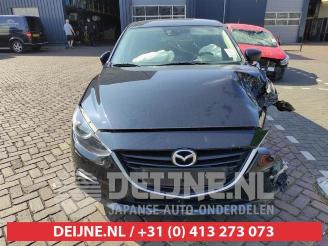 Mazda 3 3 (BM/BN), Hatchback, 2013 / 2019 2.2 SkyActiv-D 150 16V picture 2
