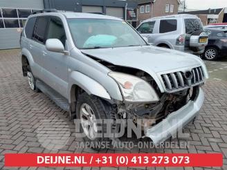 Salvage car Toyota Landcruiser Land Cruiser (J12), Terreinwagen, 2002 / 2010 3.0 D-4D 16V 2006/2