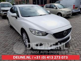 Salvage car Mazda 6 6 (GJ/GH/GL), Sedan, 2013 2.2 SkyActiv-D 150 16V 2014/9