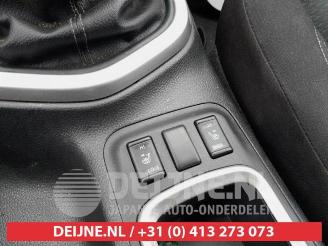 Nissan Navara  picture 26