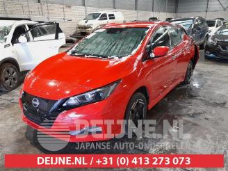 Nissan Leaf Leaf (ZE1), Hatchback, 2017 39/40kWh picture 3