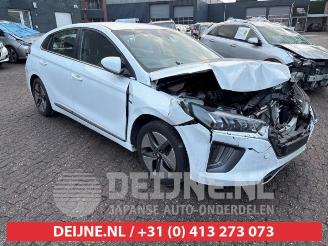 Vrakbiler auto Hyundai Ioniq Ioniq, Liftback, 2016 / 2022 1.6 GDI 16V Hybrid 2020/12