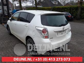 Toyota Verso Verso, MPV, 2009 / 2018 2.0 16V D-4D-F picture 5