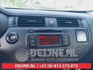 Kia Rio Rio III (UB), Hatchback, 2011 / 2017 1.4 CVVT 16V picture 19