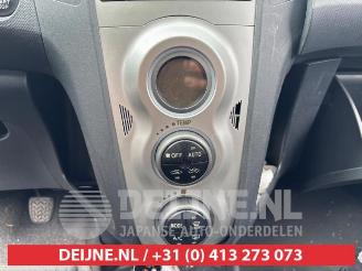 Toyota Yaris Yaris II (P9), Hatchback, 2005 / 2014 1.8 16V VVT-i TS picture 11