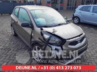 krockskadad bil auto Kia Picanto Picanto (TA), Hatchback, 2011 / 2017 1.0 12V 2013/11