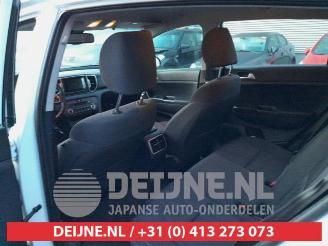 Kia Sportage Sportage (QL), Terreinwagen, 2015 / 2022 1.7 CRDi 115 16V 4x2 picture 14