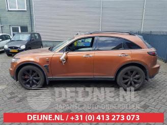Infiniti FX FX (S50), SUV, 2003 / 2008 45 4.5i 32V VVT AWD picture 4