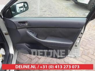 Toyota Avensis Avensis (T25/B1D), Liftback, 2003 / 2008 1.8 16V VVT-i picture 13