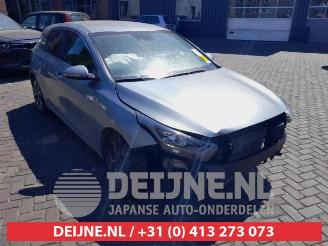 Vrakbiler auto Kia Cee d Ceed (CDB5/CDBB), Hatchback 5-drs, 2018 1.6 CRDi 16V 136 2018/11