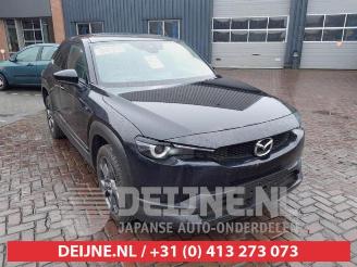 Coche siniestrado Mazda MX-30 MX-30, SUV, 2020 e-SkyActiv 145 2023