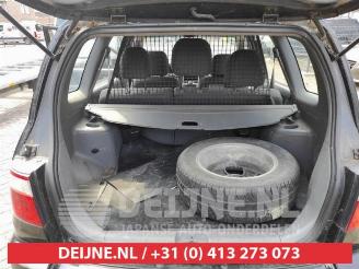 Kia Carens Carens I (FC/FJ), MPV, 2000 / 2007 2.0 CRDI 16V picture 20