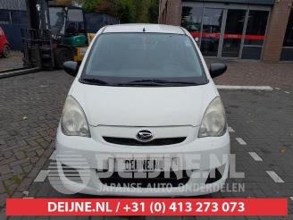 Daihatsu Cuore Cuore (L251/271/276), Hatchback, 2003 1.0 12V DVVT picture 2