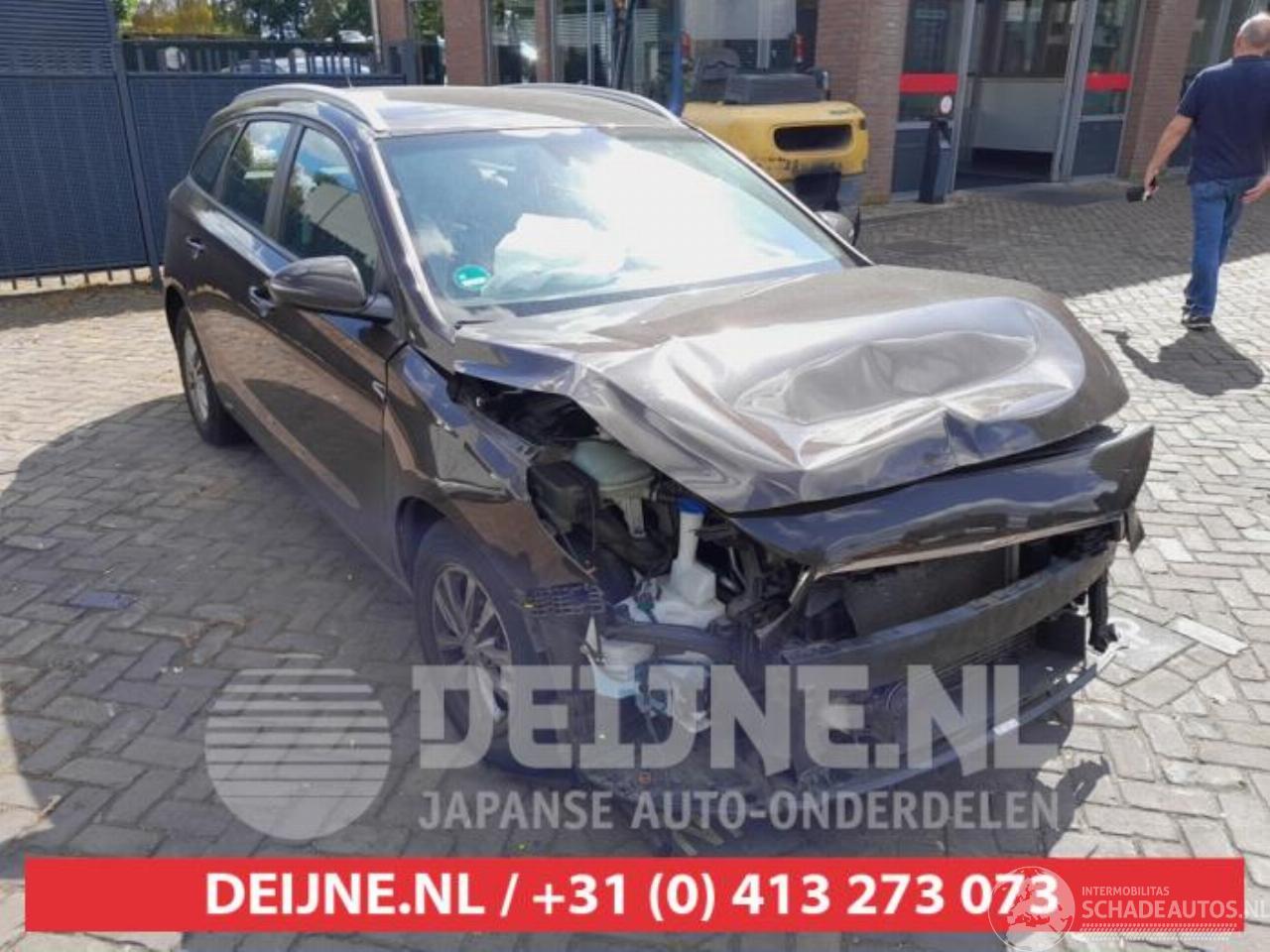 Hyundai I-30 i30 Wagon (PDEF5), Combi, 2017 1.0 T-GDI 12V
