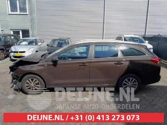 Hyundai I-30 i30 Wagon (PDEF5), Combi, 2017 1.0 T-GDI 12V picture 4
