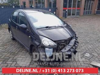 skadebil bedrijf Toyota Aygo Aygo (B10), Hatchback, 2005 / 2014 1.0 12V VVT-i 2010/5