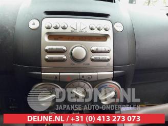 Daihatsu Sirion Sirion 2 (M3), Hatchback, 2005 1.3 16V DVVT picture 16