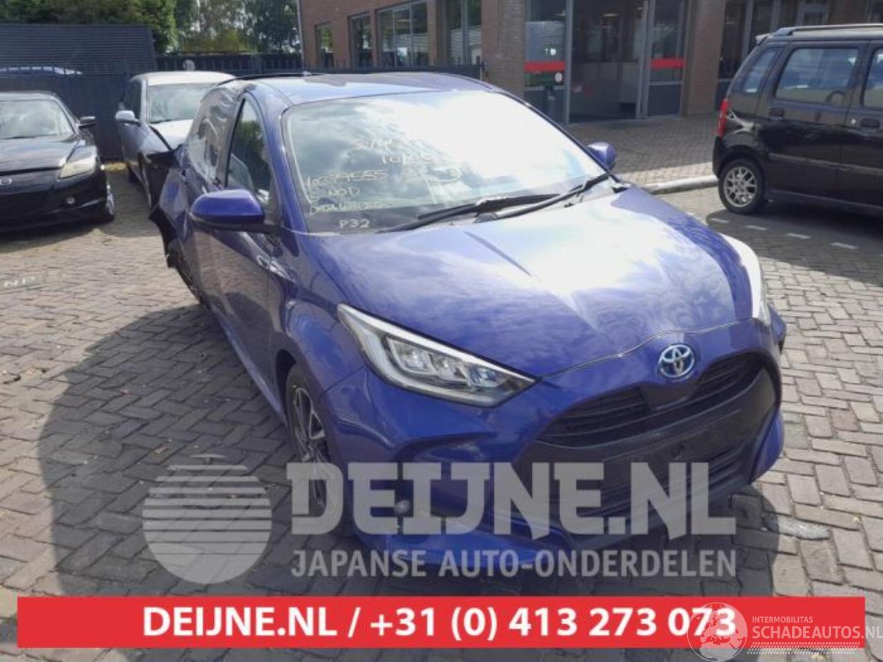 Toyota Yaris Yaris IV (P21/PA1/PH1), Hatchback, 2020 1.5 12V Hybrid 115