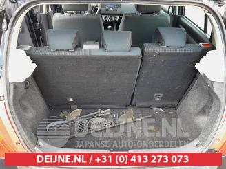 Suzuki Swift Swift (ZA/ZC/ZD1/2/3/9), Hatchback, 2005 / 2011 1.5 VVT 16V picture 16